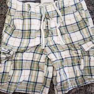 Aberbcrombie Plaid Shorts - Size: 36